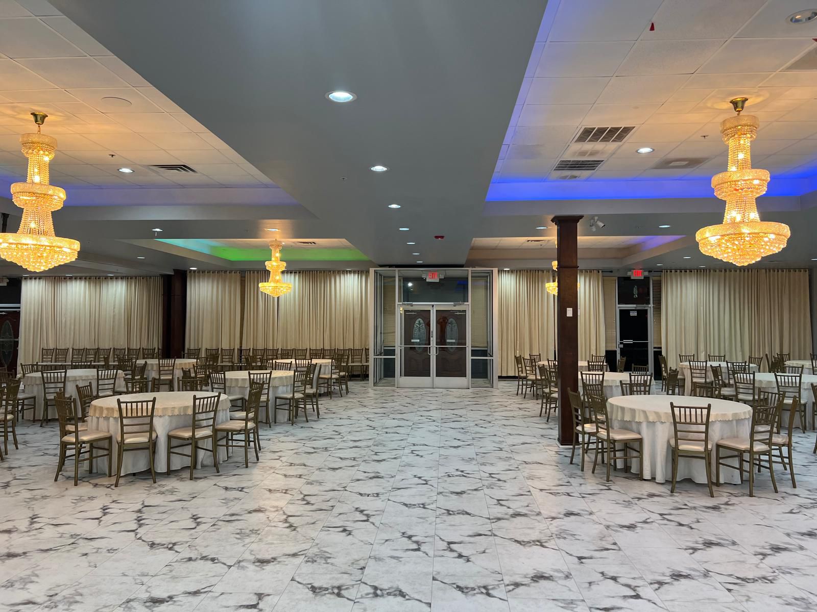Minerva Hall Premium Decor